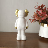 Figura Decorativa Kaws 15cm Blanco En Cerámica